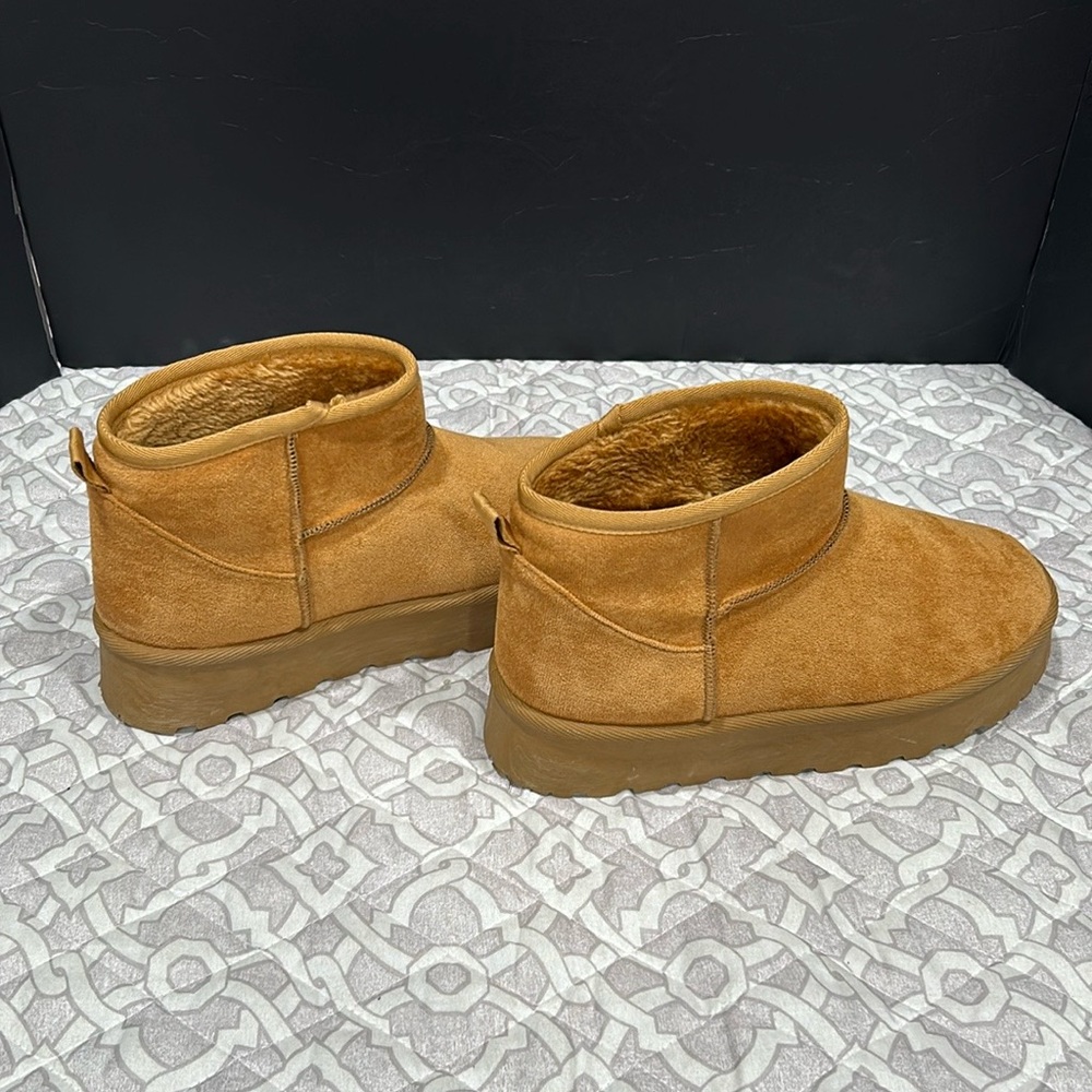 Comfort Trendz - Tan Ankle Boots